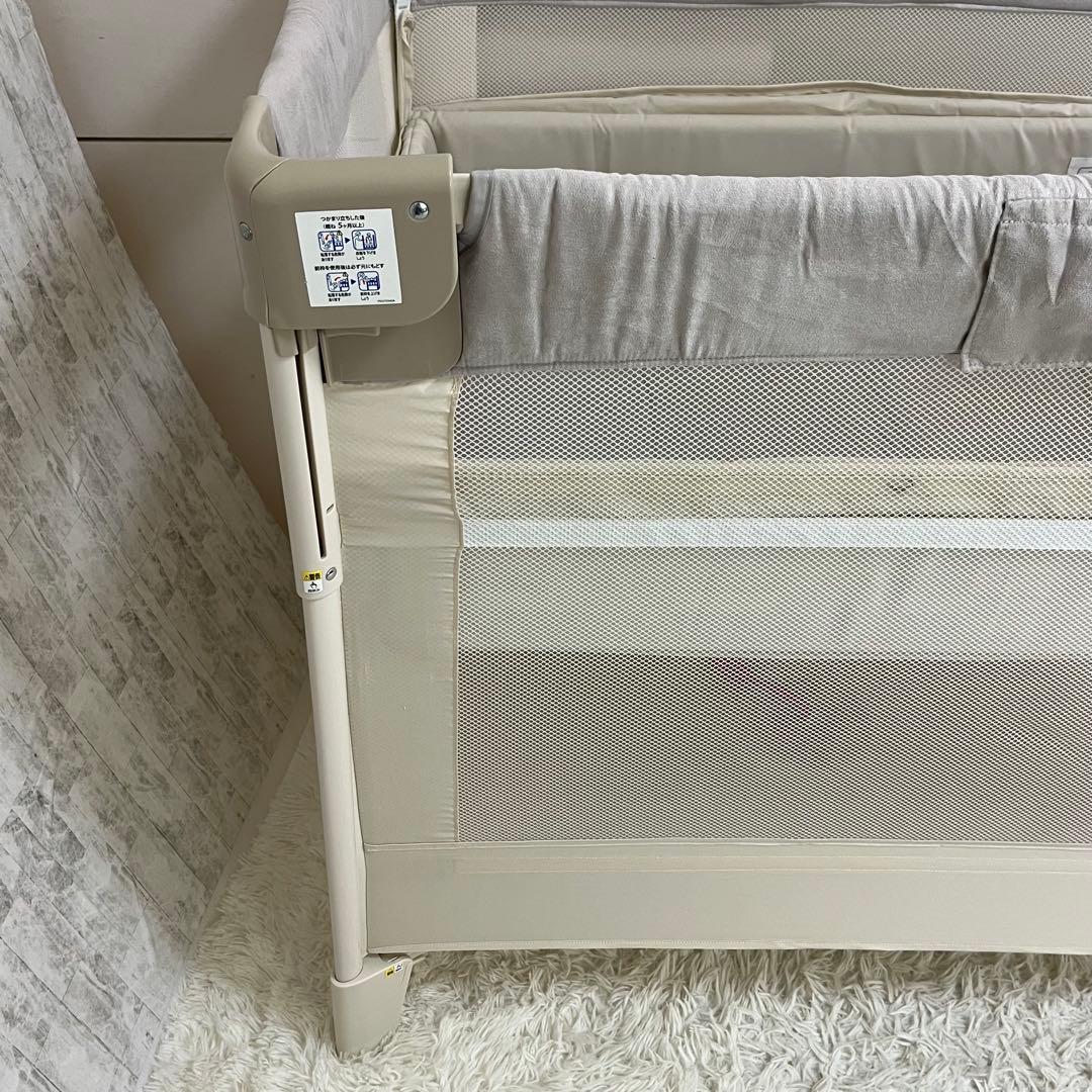 美品　ココネルエアープラス　ホワイトベージュ　9X196CXXJ アップリカ