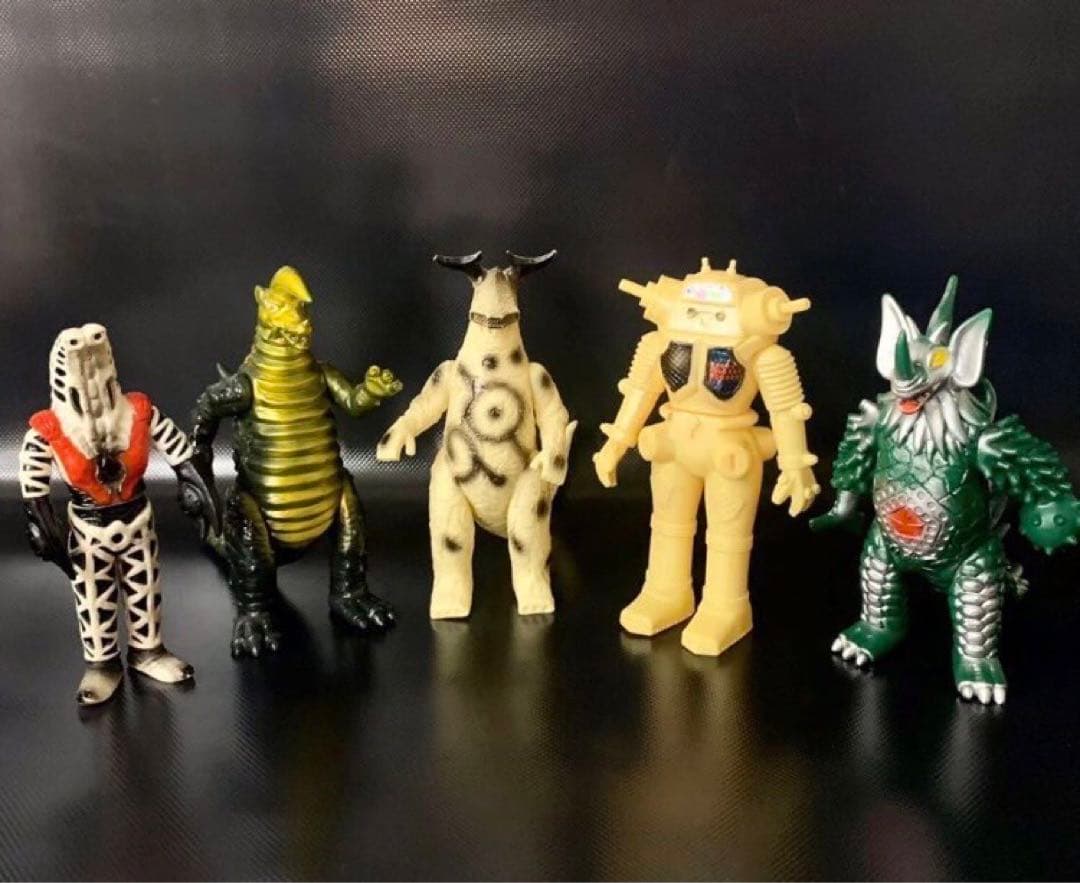 ウルトラマン 怪獣 フィギュア 5体セット BANDAI 円谷プロ ■H101