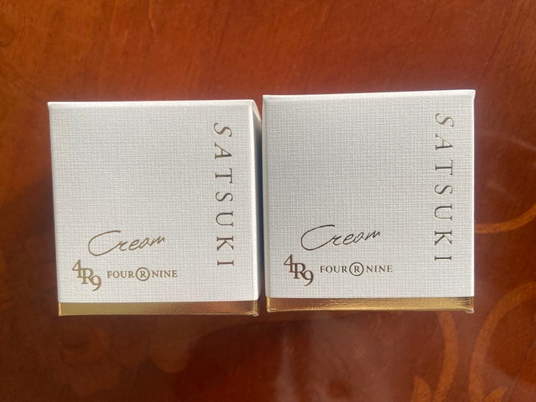 SATSUKI ロイヤルシルククリーム 35g