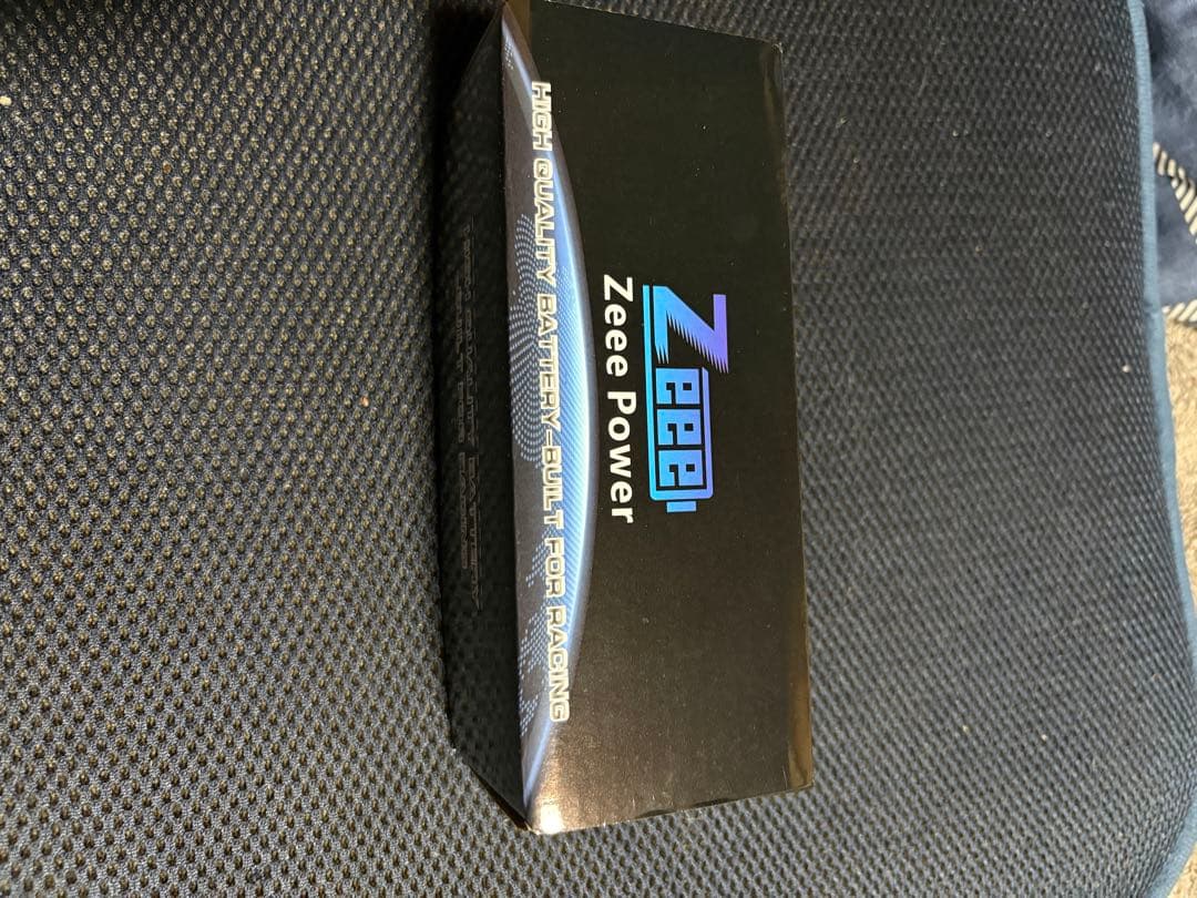 Zeee 5000mAh リチウムポリマーバッテリー