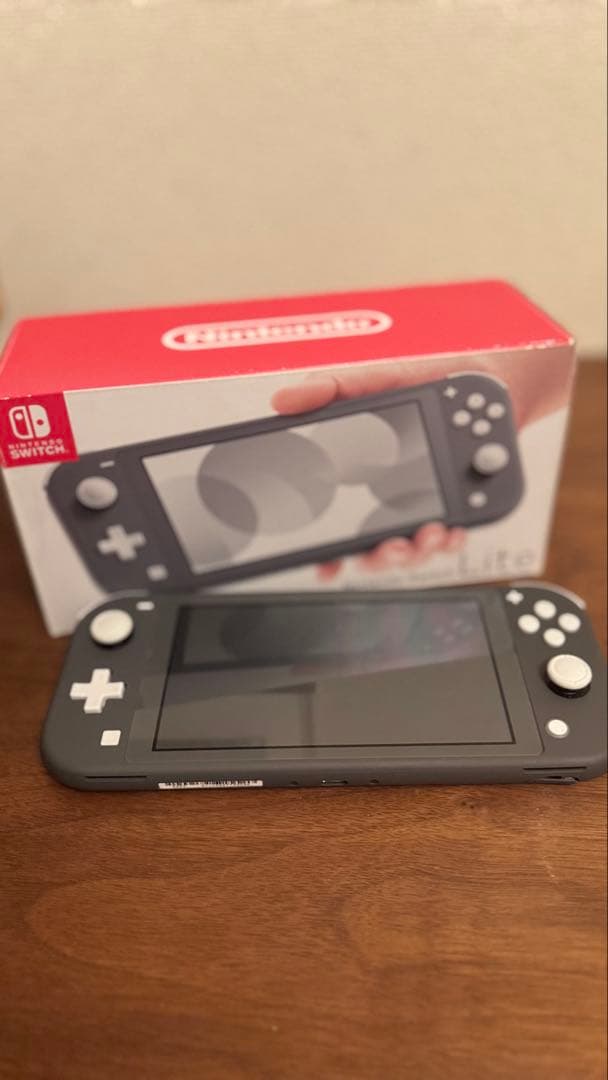 N*U様 Nintendo Switch Lite グレー 箱付き