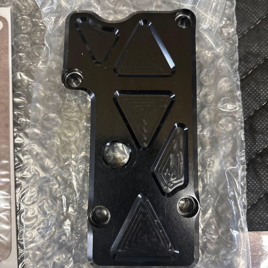 s ゼファー1100 バッテリーカバーキット ブリーザープレート　セット