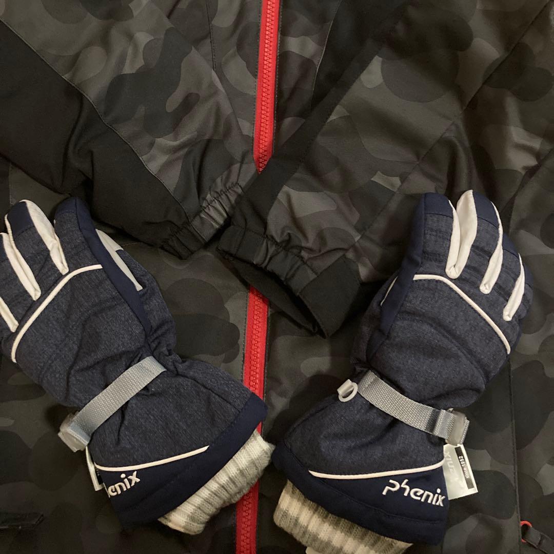 けいちゃん【美品】Phenix 迷彩柄ジャケットとレッドパンツセット