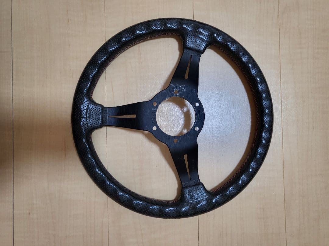 ナルディタイプラリーディープコーン33mm