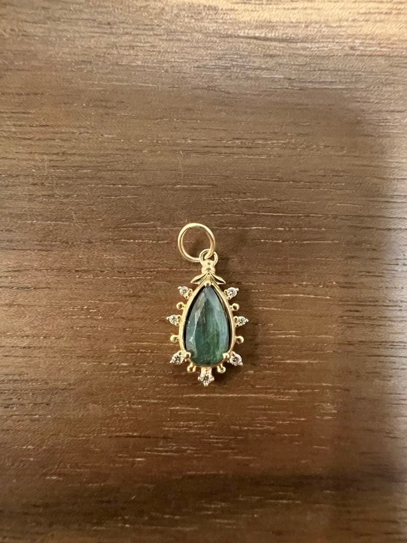 agete アガット　ダイヤモンド　ラブラドライト　マラカイト　チャーム