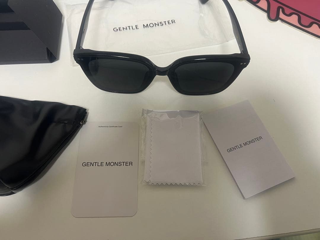 GENTLE MONSTER サングラス