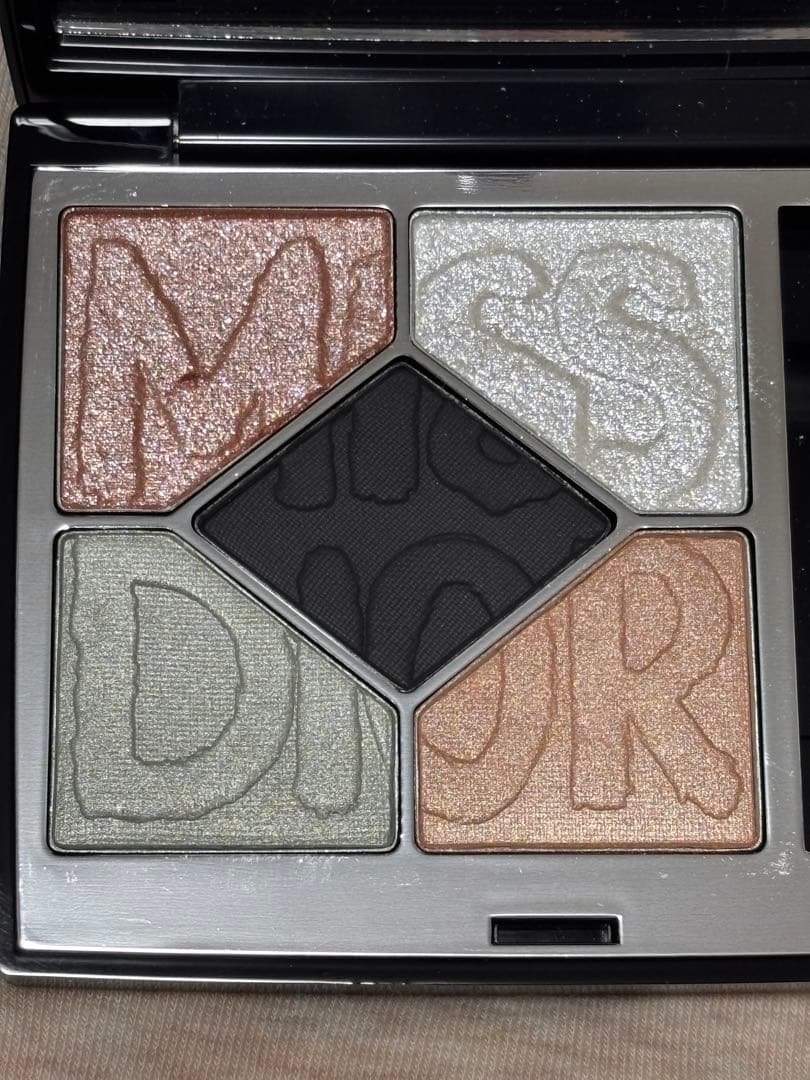 【Dior】ディオールショウ　サンククルール　ボールドブラック　931