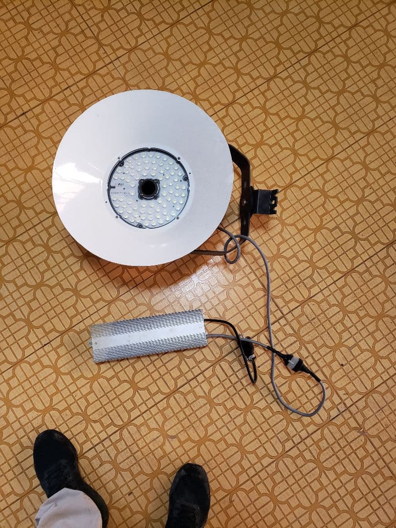 LEDスポットライト