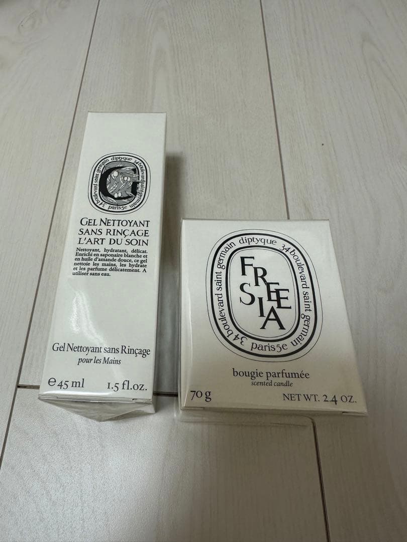 ディプティック　フレグラスキャンドル　フリージア、ハンドウォッシュジェル