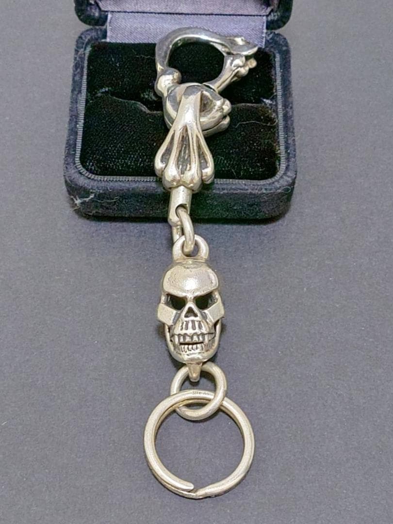 レザーズアンドトレジャーズ ビヨングランドスカルキーチェーン