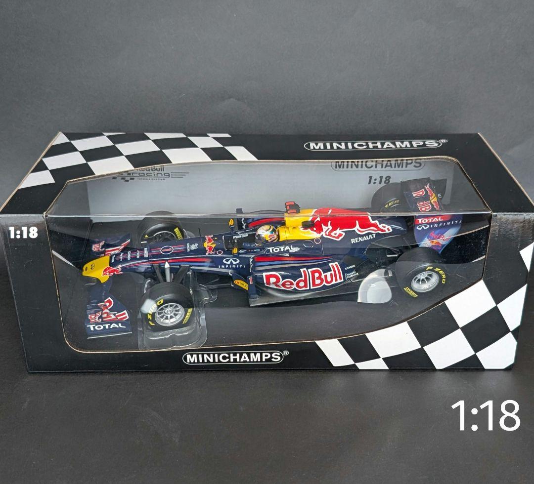 ミニチャンプス 1/18 レッドブル RB7 S.ベッテル 2011