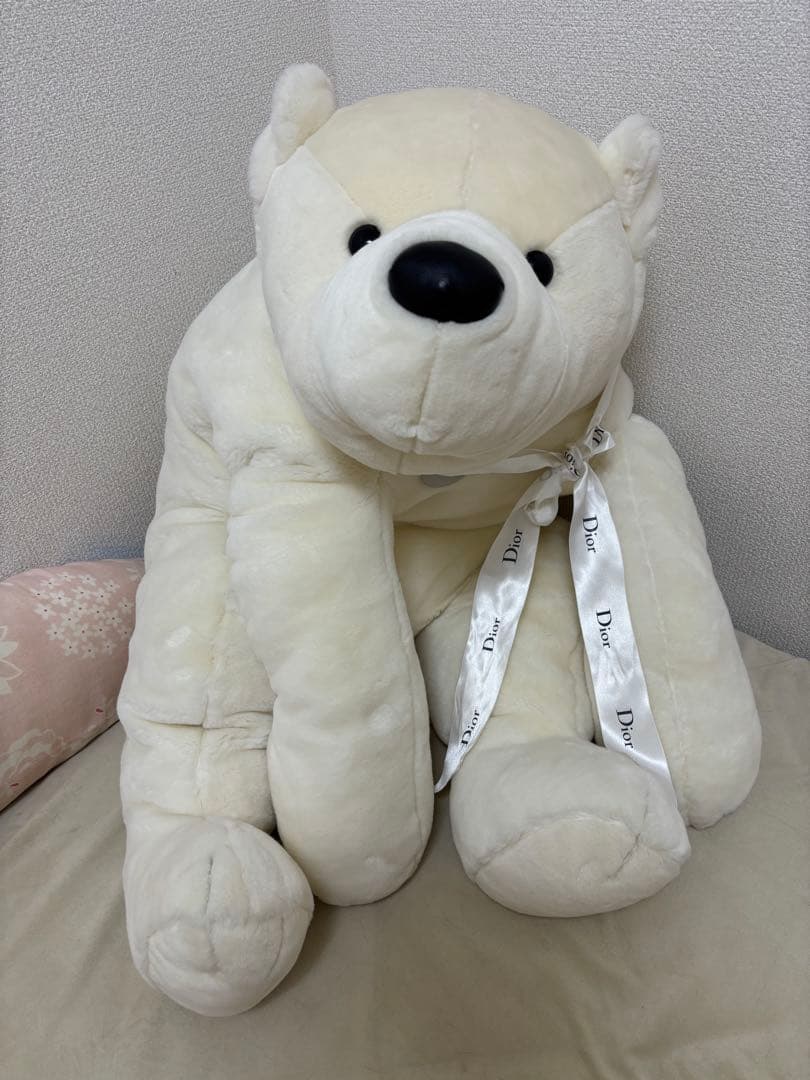 Dior ホワイトベア ぬいぐるみ