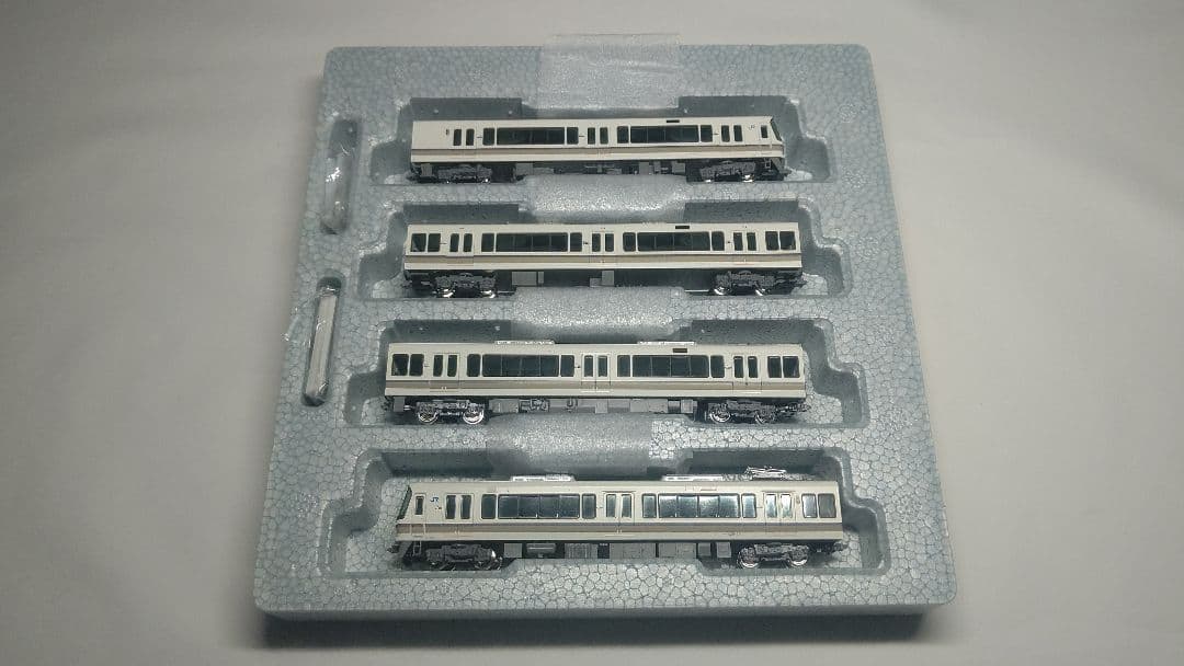 KATO JR西日本221系NA413編成4両セット