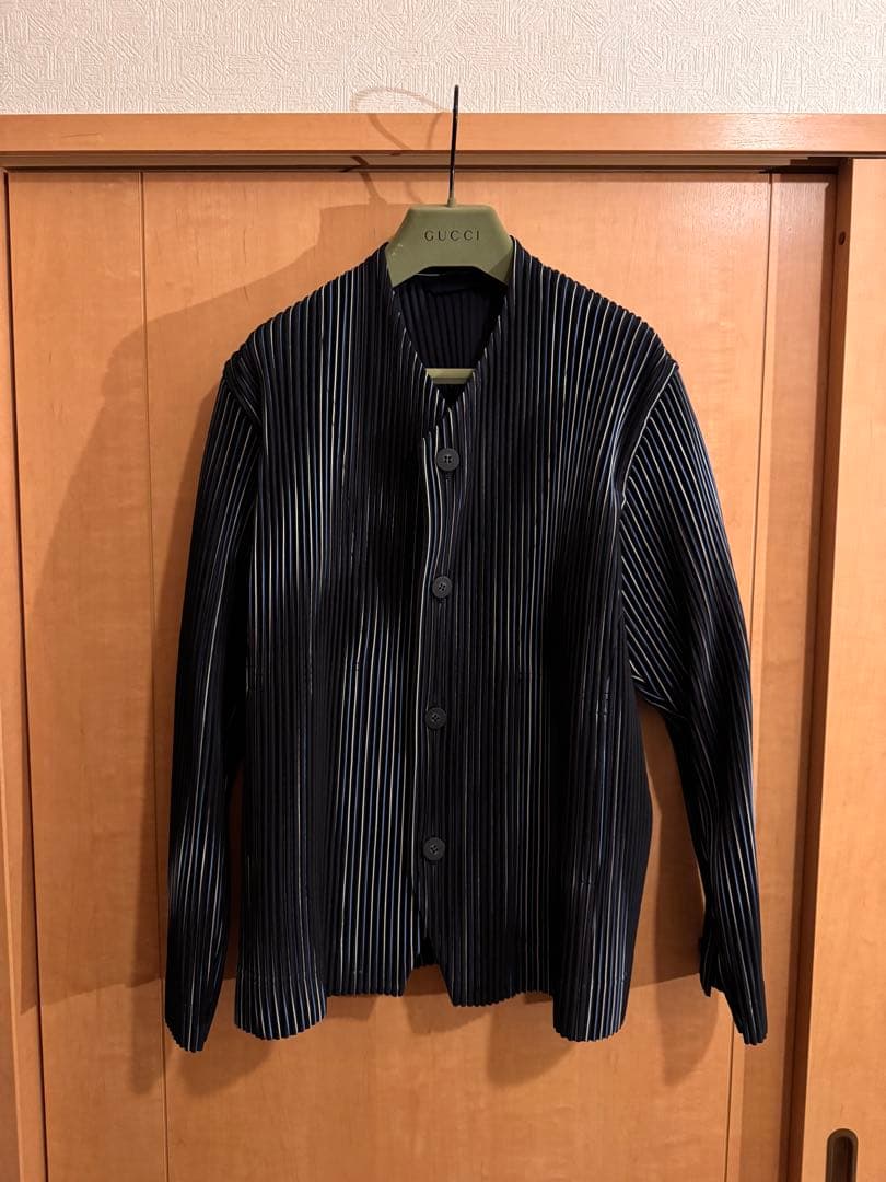 HommePlisse ノーカラー ストライプ ジャケット