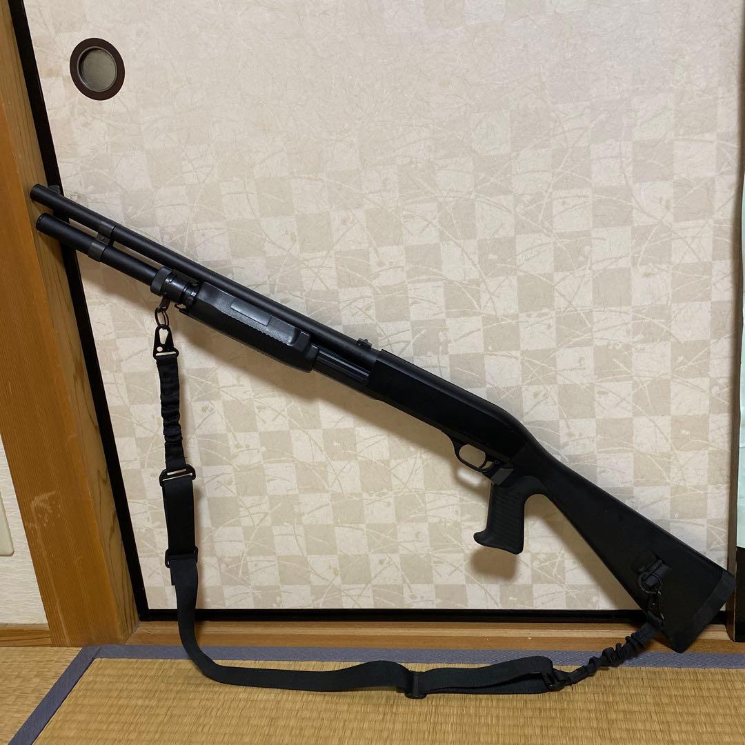 M3 SUPER 90 エアーショットガン　東京マルイ ストラップ付き