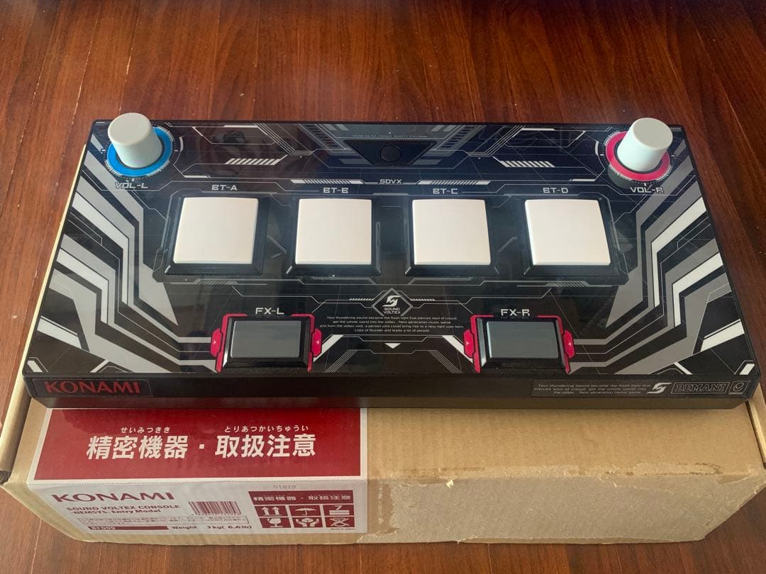 SOUND VOLTEX CONSOLE Entry Model コントローラー