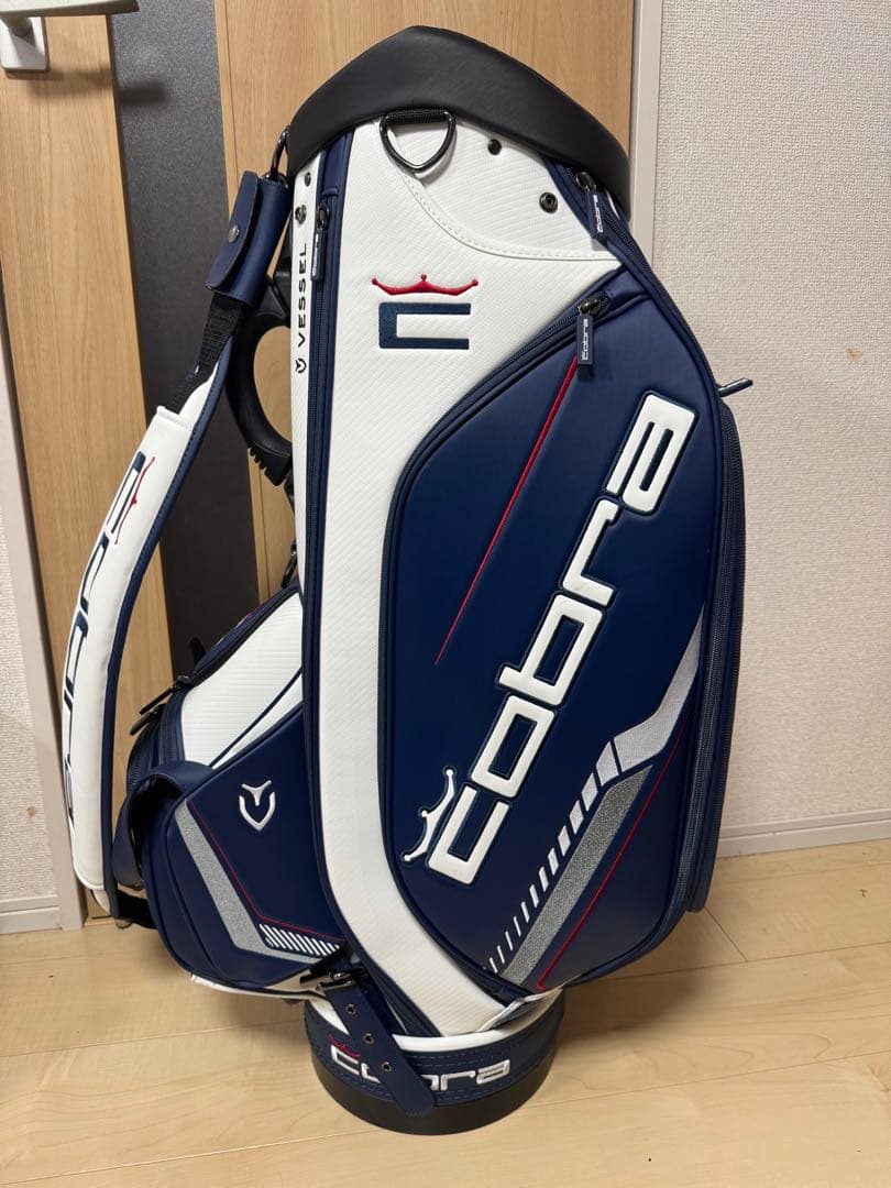 VEZEL x COBRA キャディバッグ