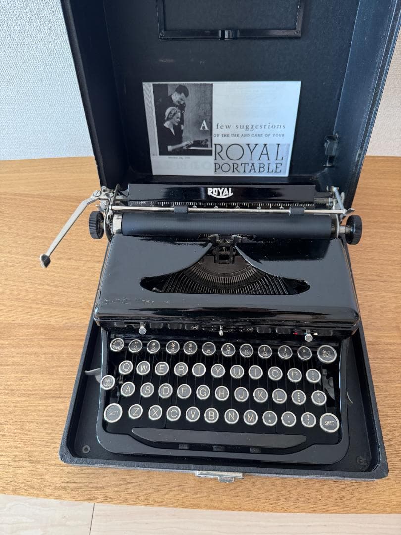  PORTABLE タイプライター