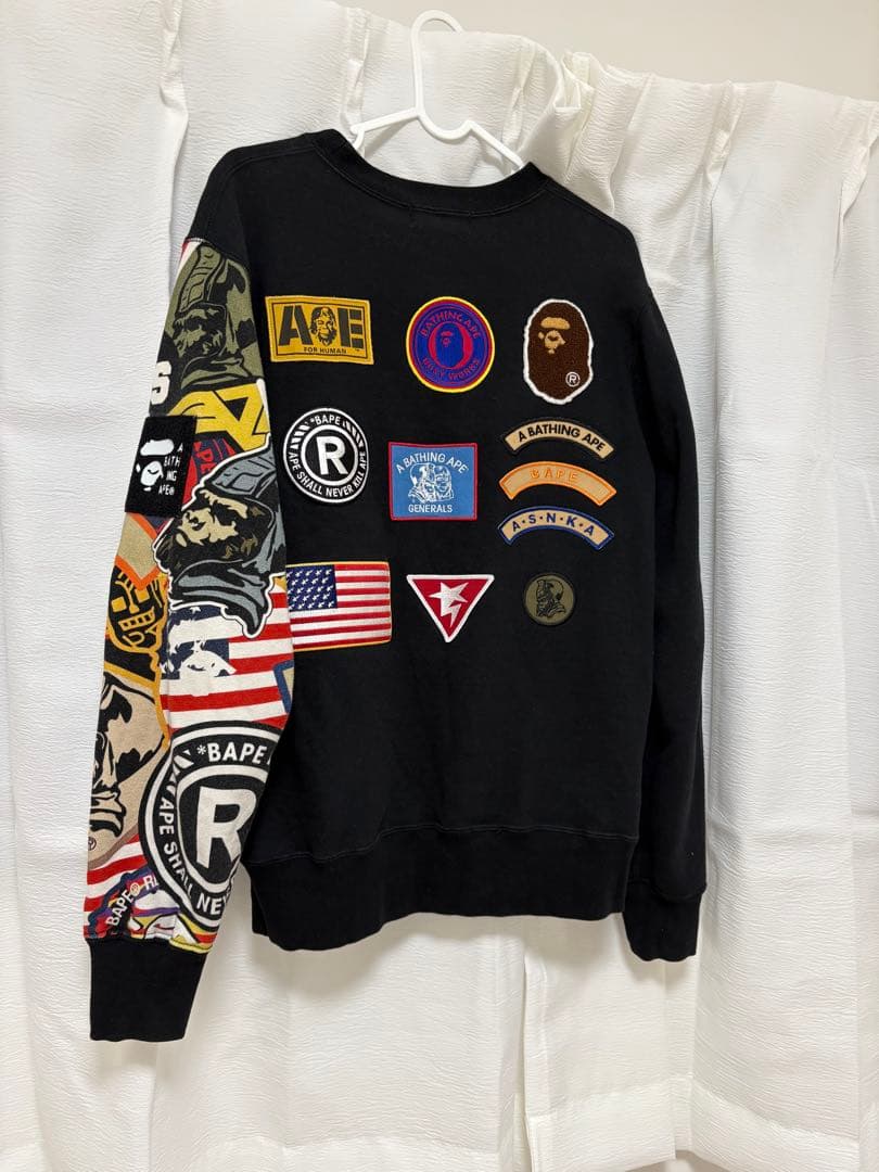 【週末値下】A Bathing Ape エイプ　スウェット　ワッペン