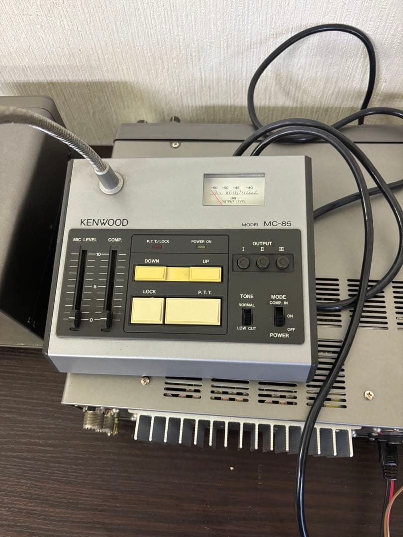 Kenwood TS-670 受信機とスピーカーセット