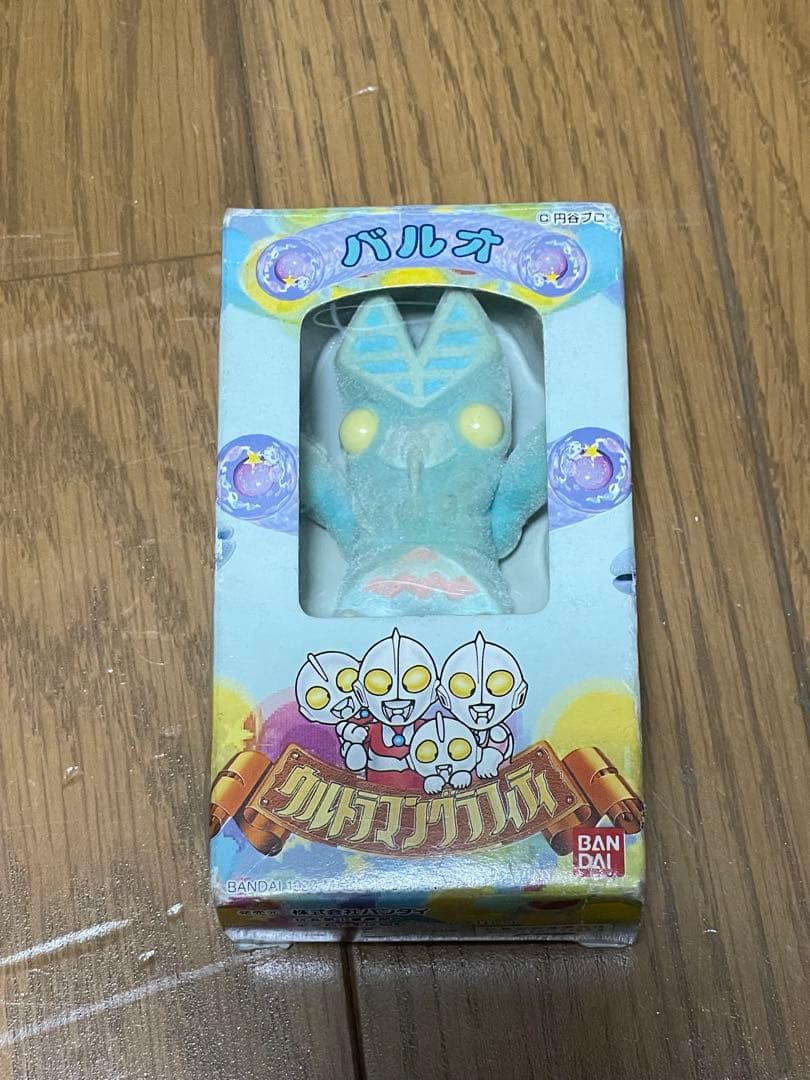 激レア 正規箱付き バルオ フィギュア ウルトラマングラフィティ バルタン星人