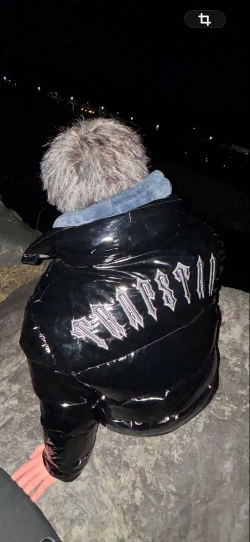 TRAPSTAR 光沢ダウンジャケット フード付き