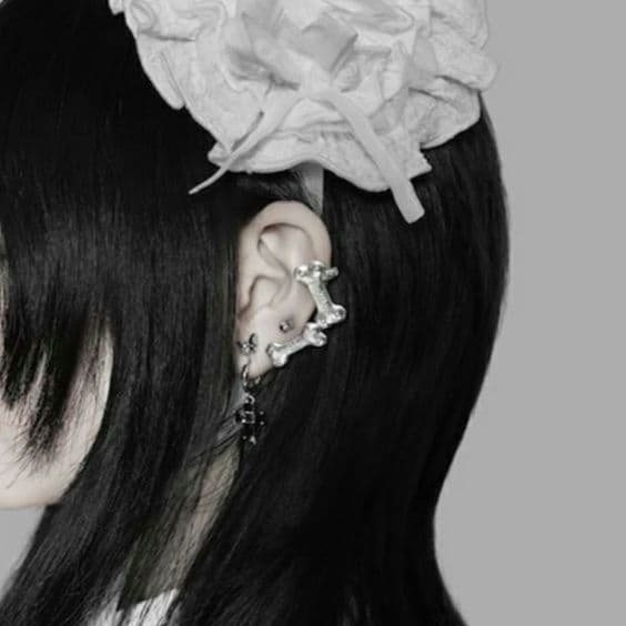 DimMoire ディムモアール 骨型ピアス Silver 16G