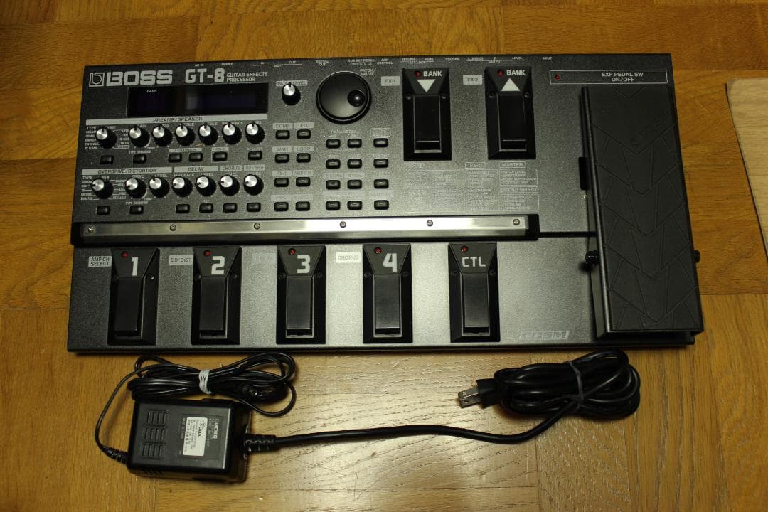 BOSS GT-8　マルチエフェクター