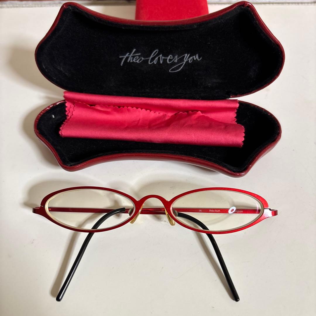 Theo レッドフレーム メガネ ケース付き