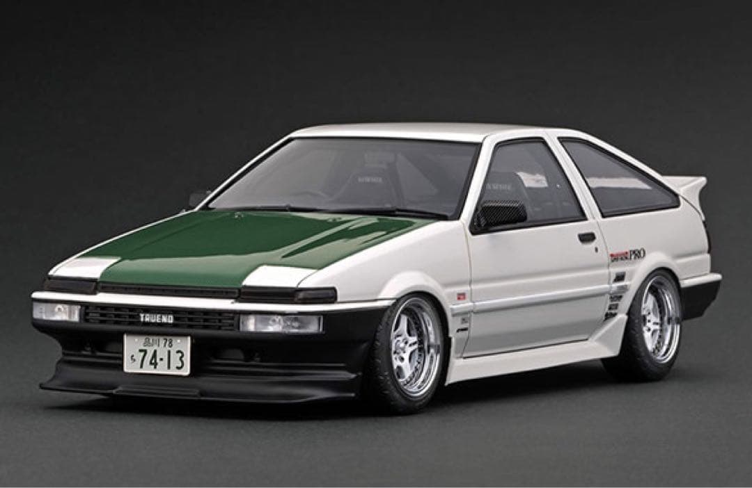 イグニッションモデル 1/18 土屋圭一