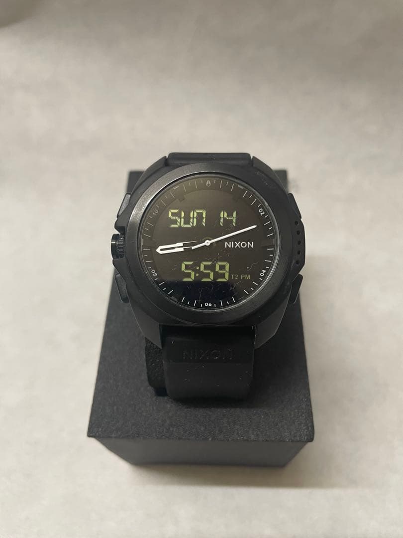 NIXON THE RIPLEY 100M 箱付き スマートウォッチ