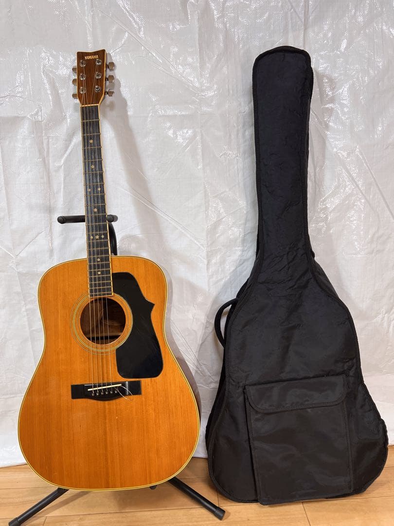 YAMAHA.FG-350Dベージュラベル。 トップ単板！