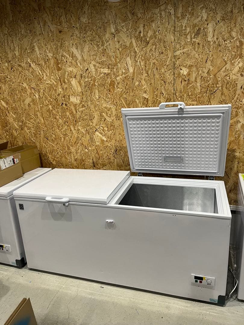 2024年製 レマコム 冷凍ストッカー 577ℓ