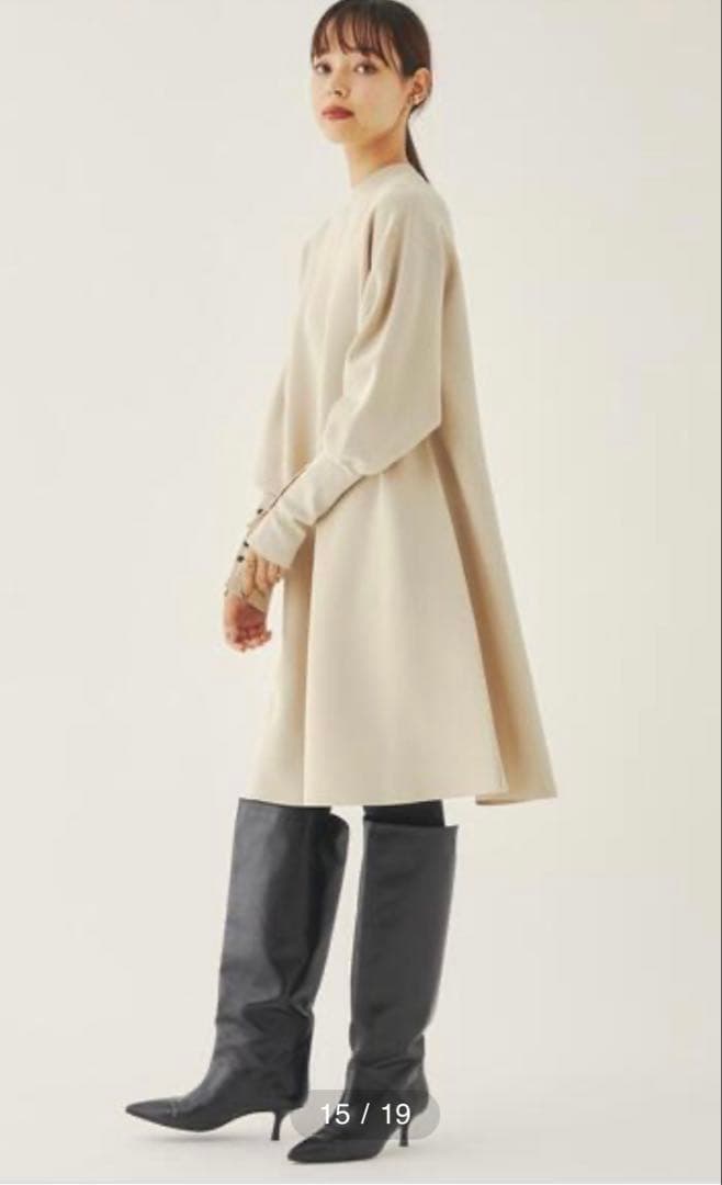 ◎新品タグ付◎エメルリファインズ◎クルーネック ミニ フレア ワンピース