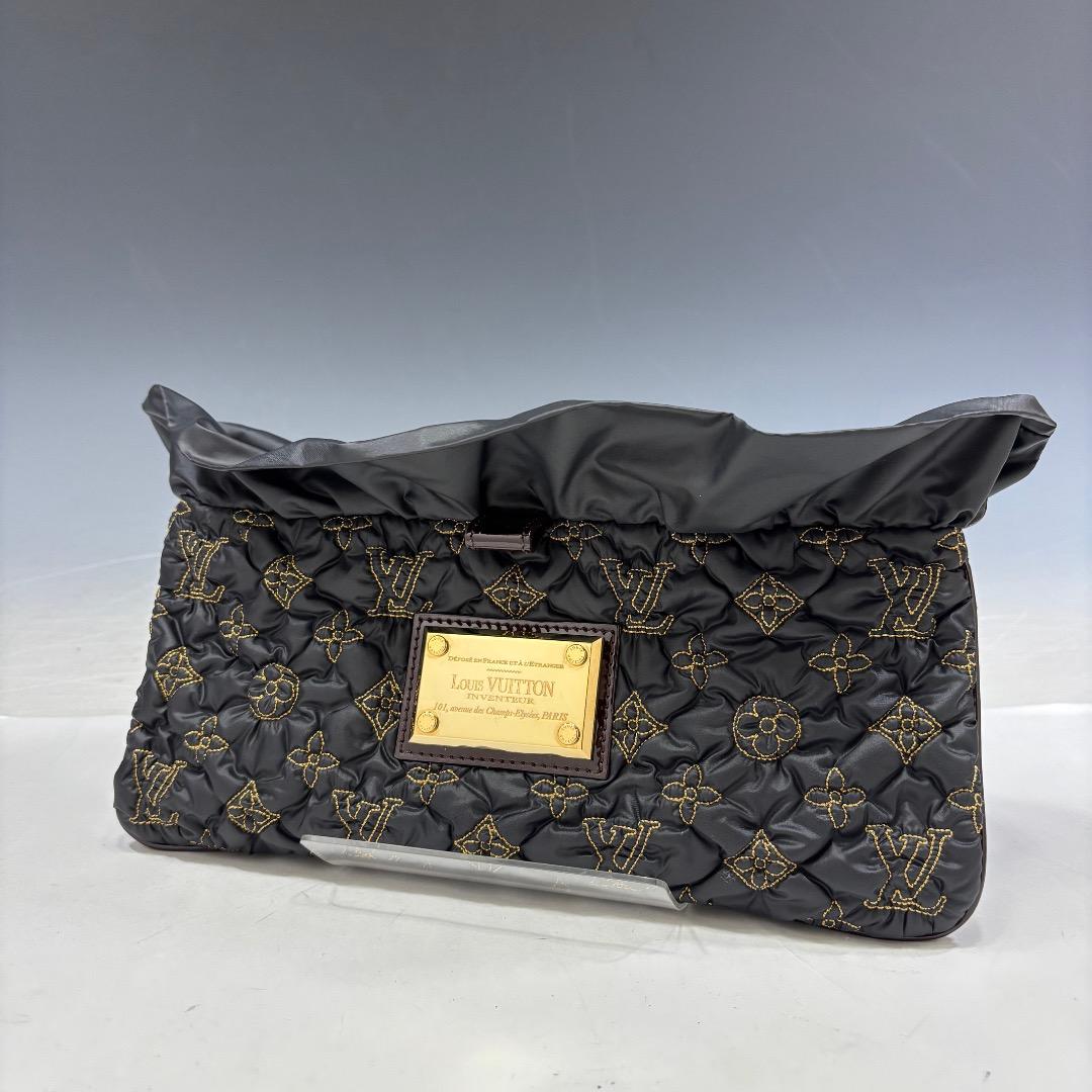 美品【ルイ・ヴィトン】クラッチバッグ/ポシェット・デヴィMM/モノグラム・サテン