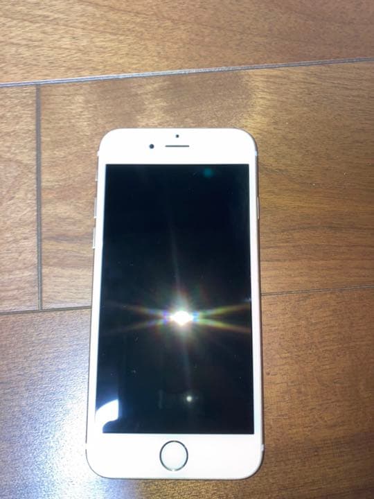 iPhone 6s シルバー　64GB SIMフリー
