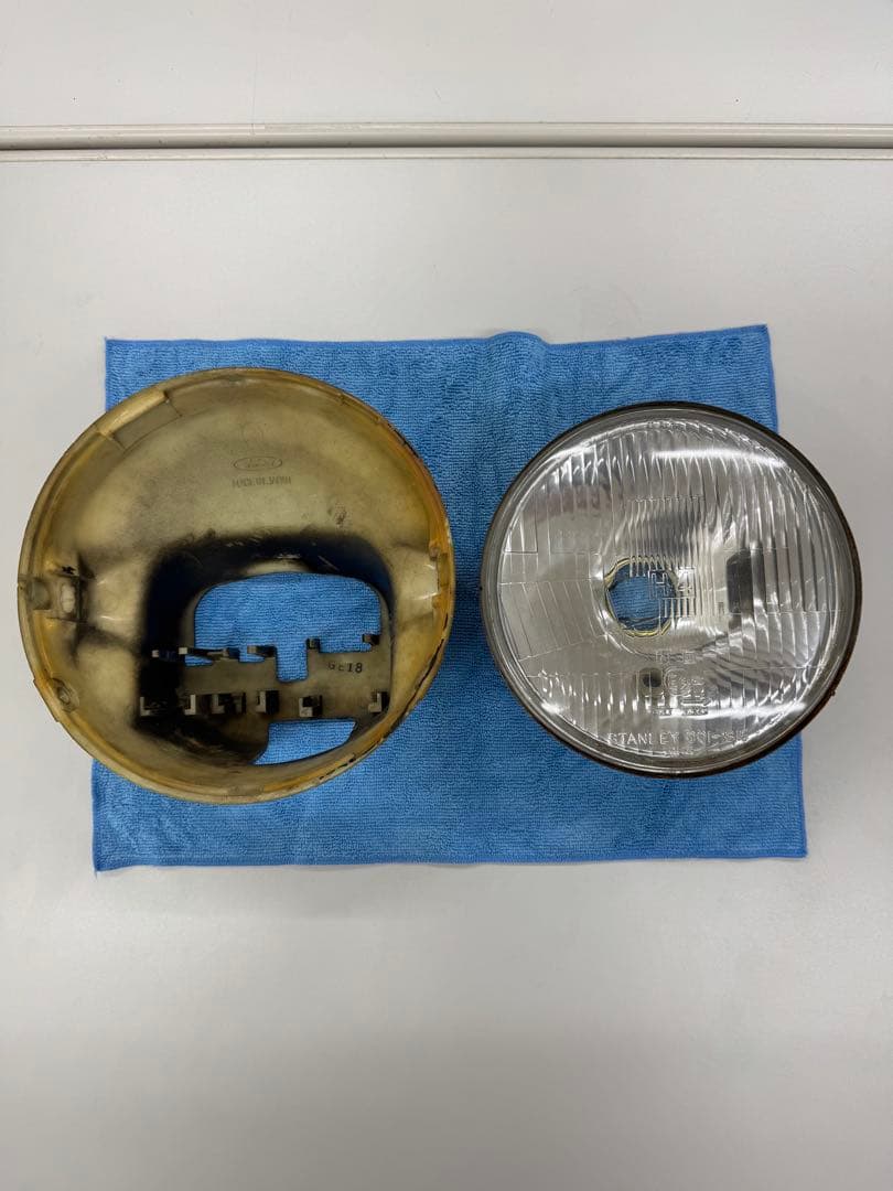 G*S様 cbx400f 純正ヘッドライト