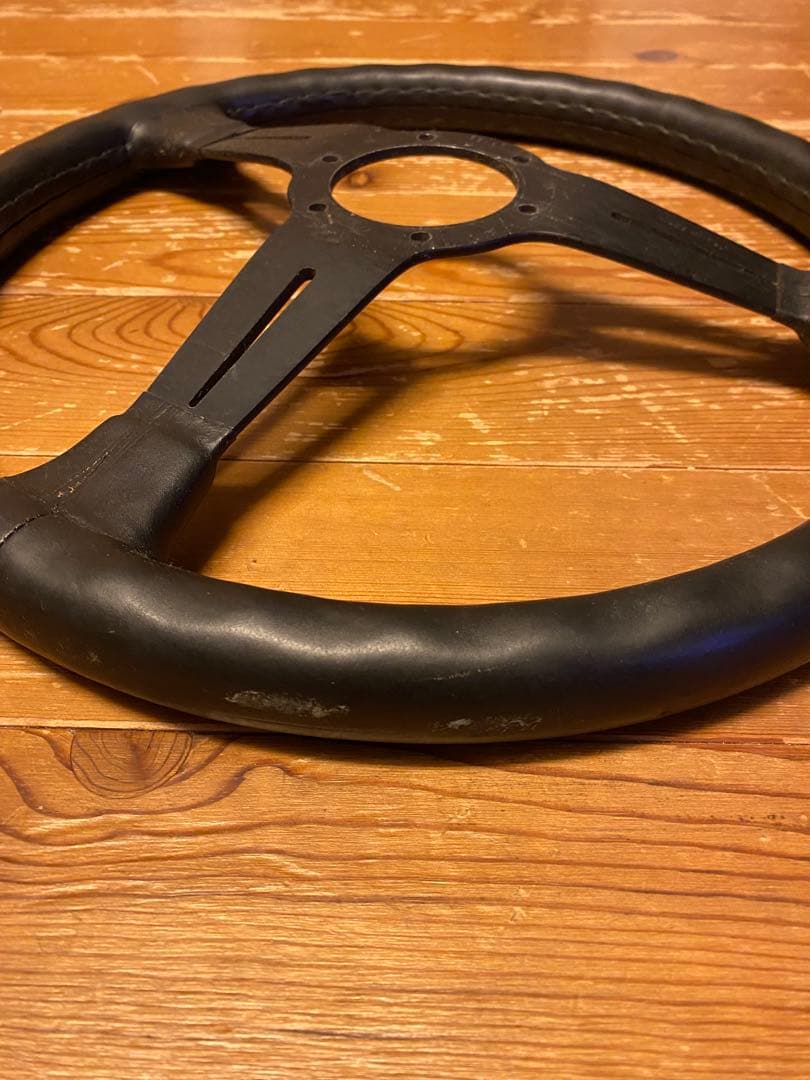 E.Nardi 3スポークナルディステアリング 本体