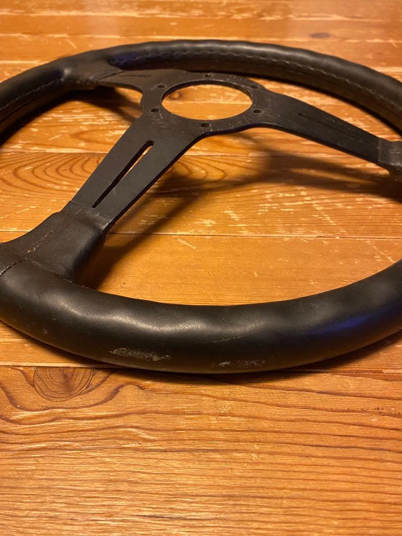 E.Nardi 3スポークナルディステアリング 本体