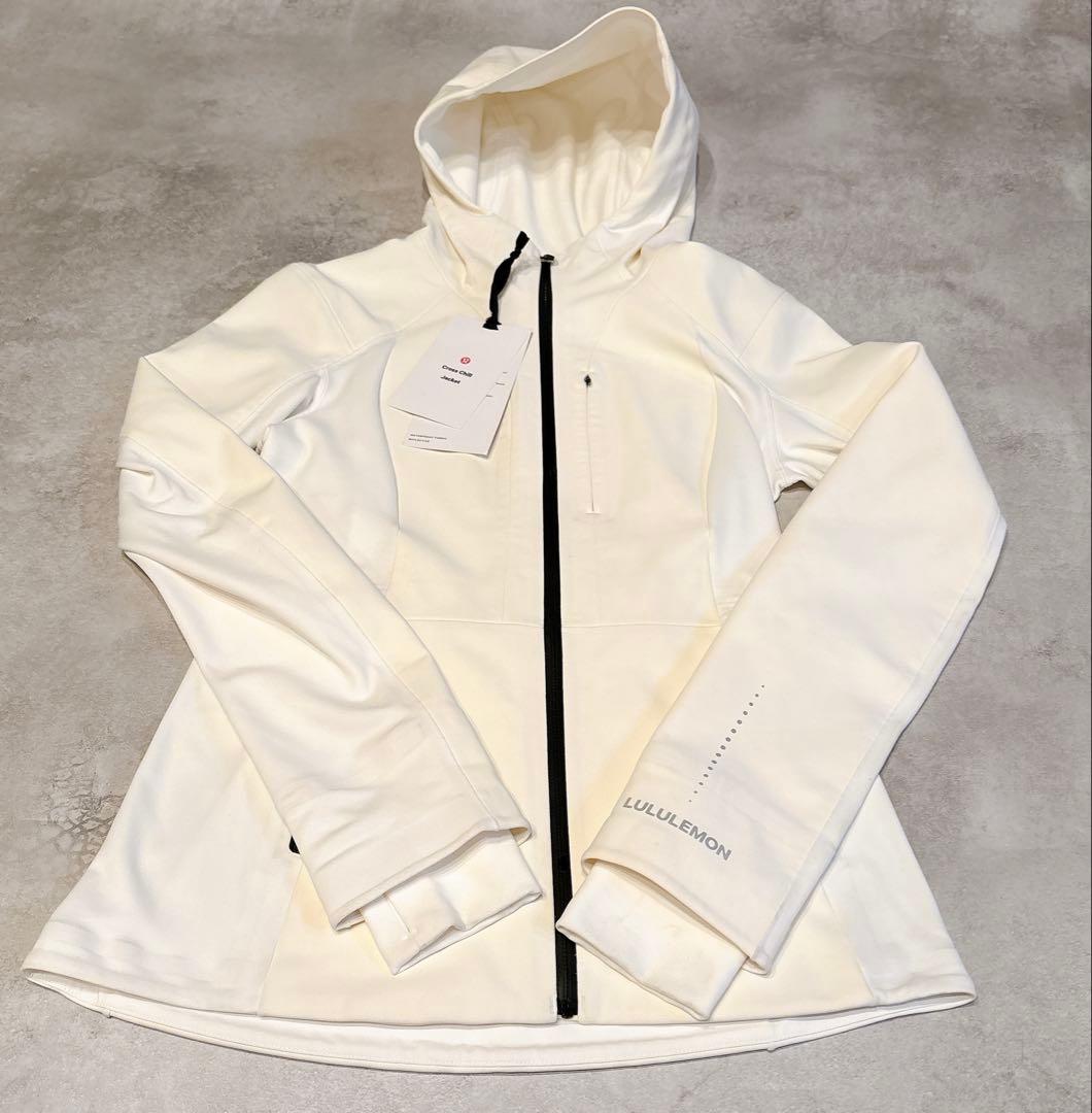 ルルレモン Cross Chill Jacket RepelShell パーカー