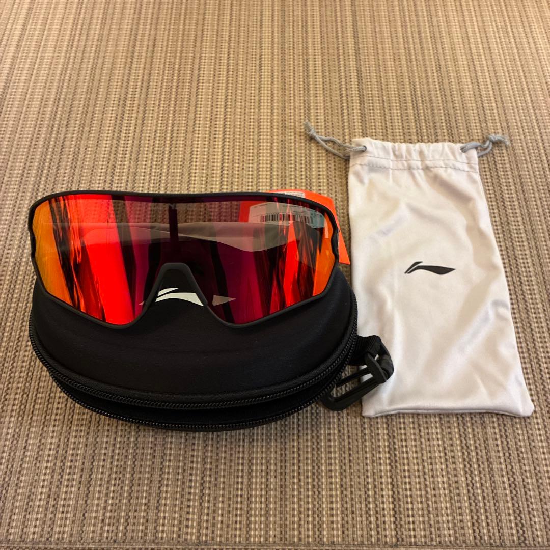 ［2/11まで期間限定値下げ］li-ning リーニン　サングラス