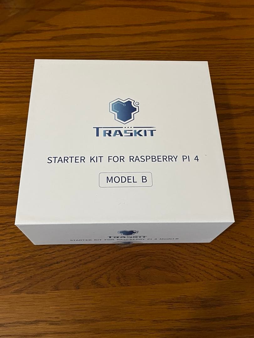 Raspberry Pi 4 スターターキット 4G-32GB