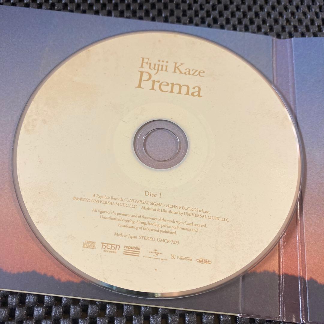 藤井風　Prema 直筆サイン入り・初回盤CD2枚組 アートワーク付き