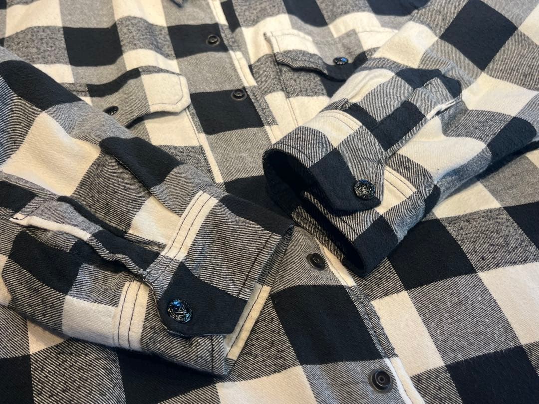 サムズ　防寒シャツ　サイズL