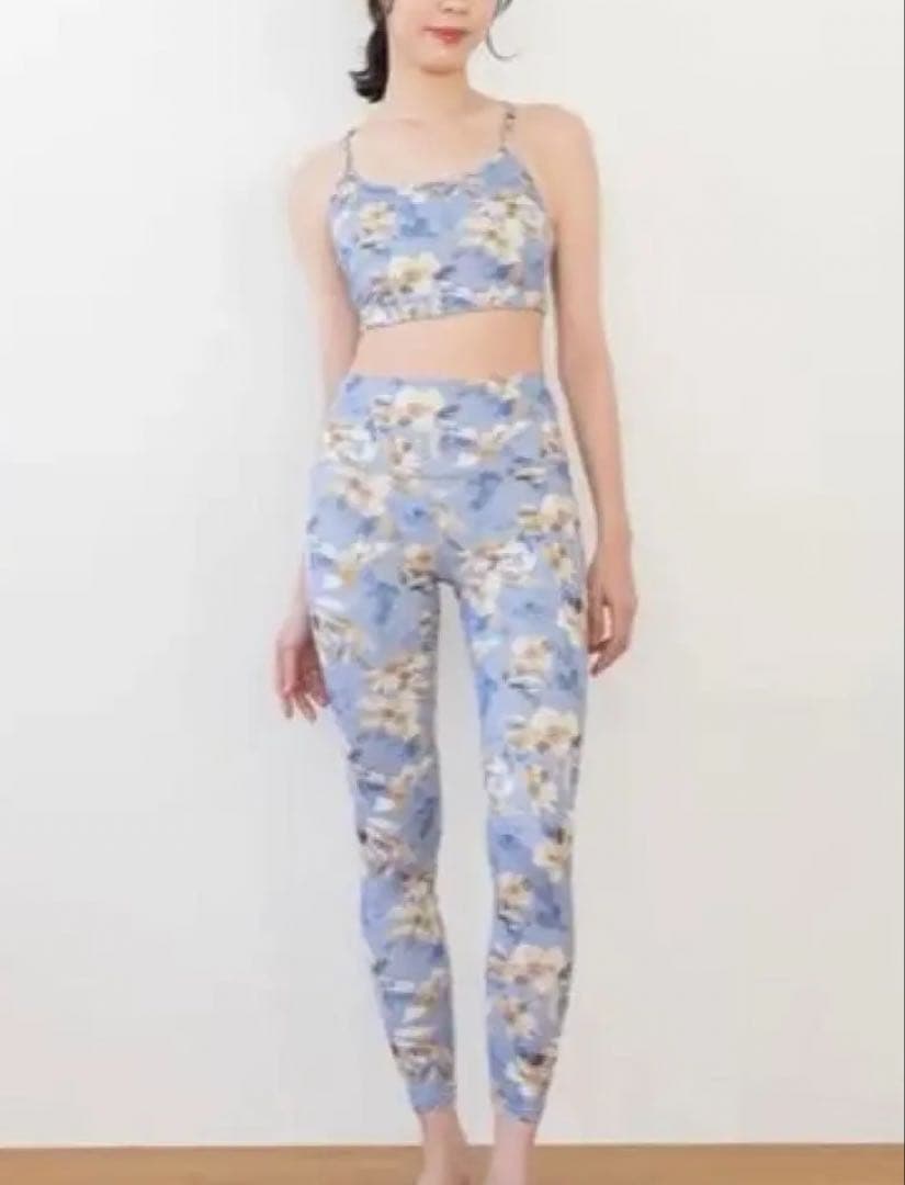 スカーラ花柄レギンス　ブラトップセットS 美品