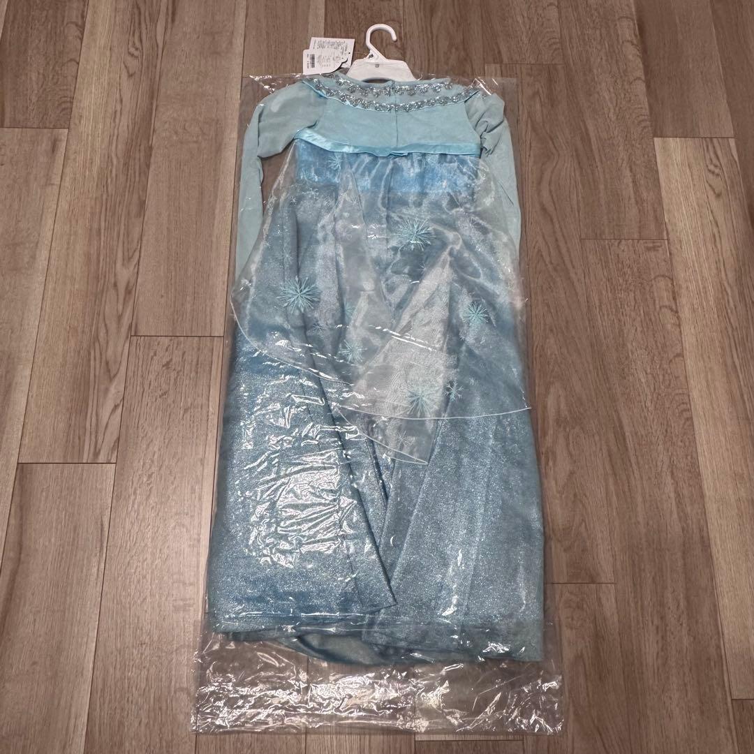 東京ディズニーリゾート　ビビディバビディブティック　エルサドレス　130cm