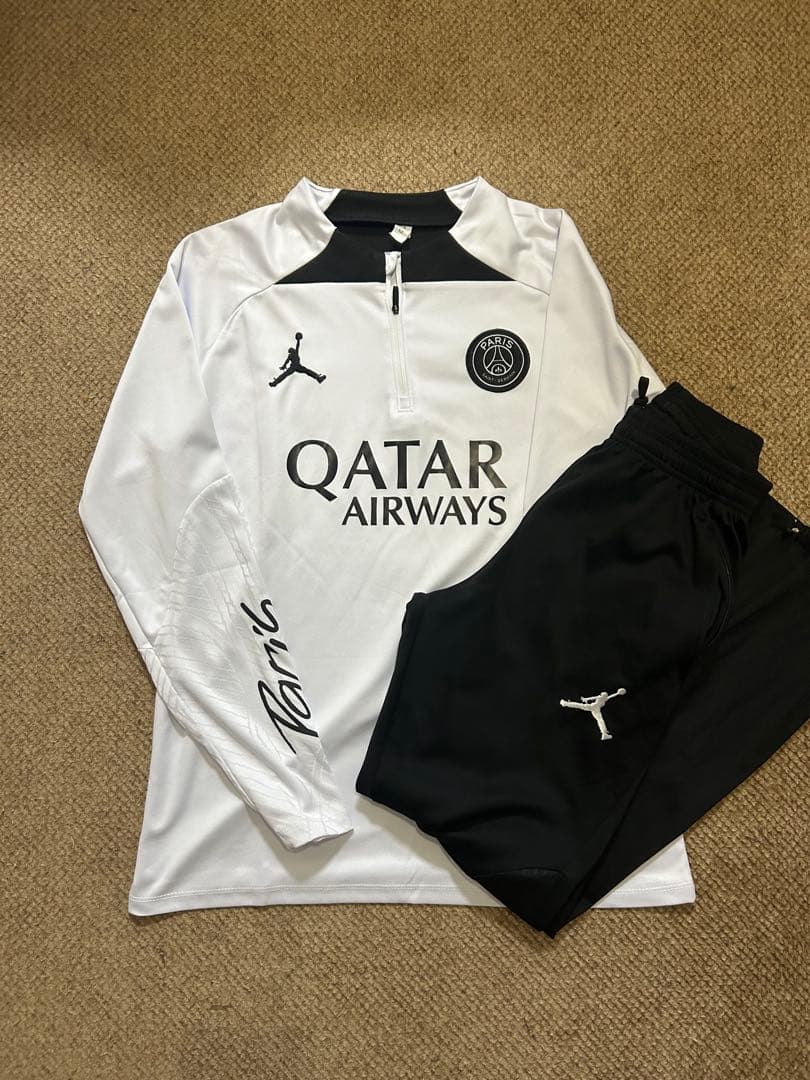 Jordan Paris Saint-Germain セットアップ