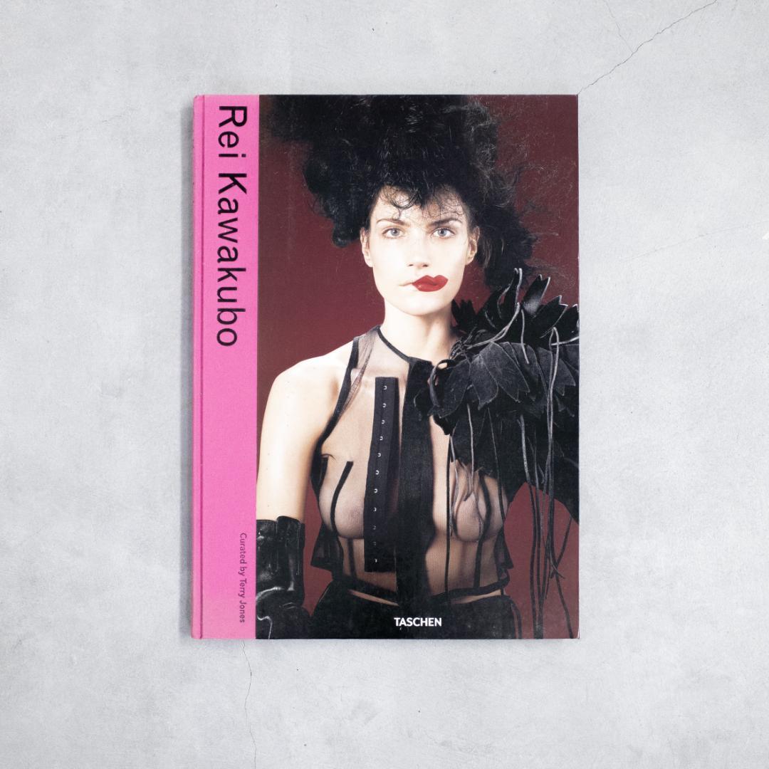 川久保玲 コムデギャルソン 写真集 Rei Kawakubo TASCHEN