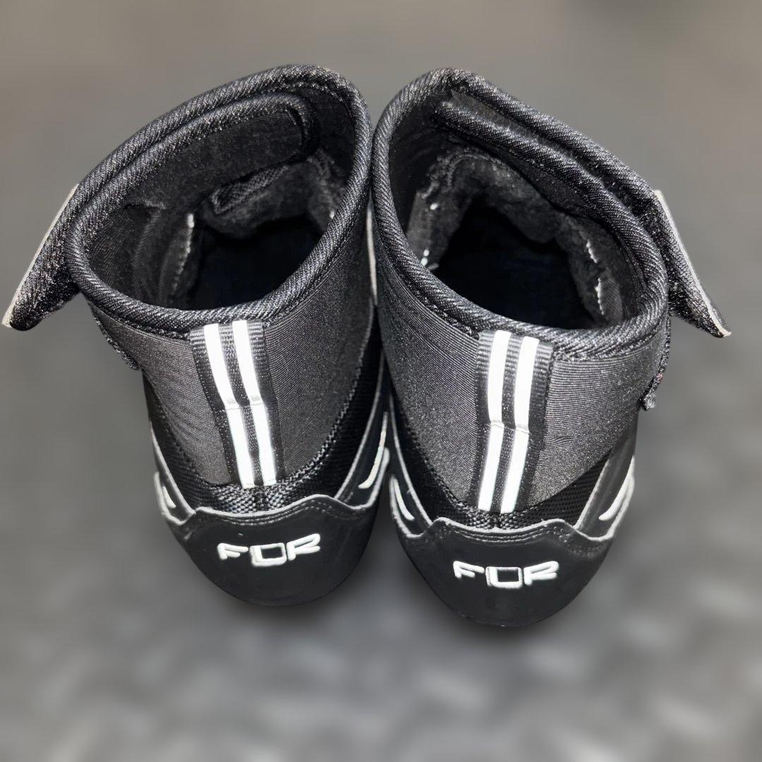 FLR DEFENDER ROAD SPD-SLビンディングシューズ