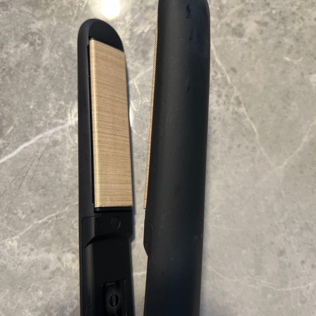 KINUJO ブラック ストレートヘアアイロン